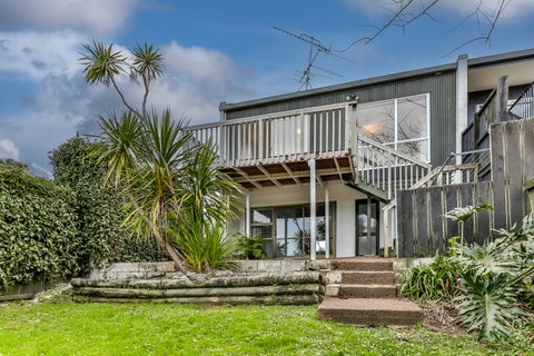 2/12 Havenwood Place, Birkenhead, Auckland