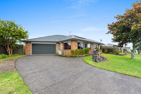 32 Summerland Crescent, Papamoa Beach, Papamoa