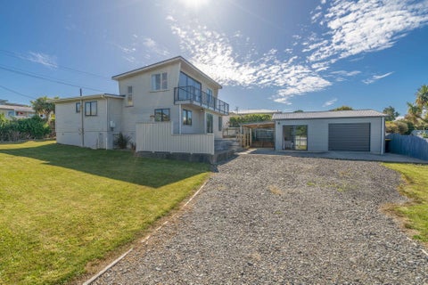 8 Hamlet Street, Riverton