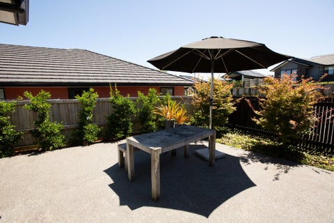 1/6 Gallants Place, Flagstaff, Hamilton
