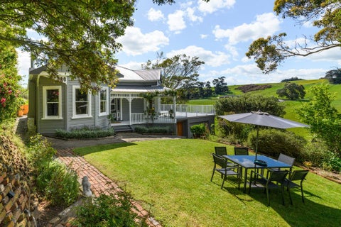11 CULLINANE AVENUE, Feilding, FEILDING