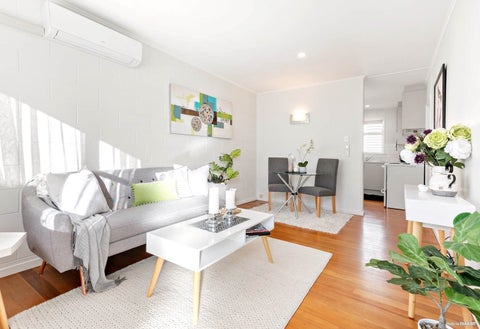 2/54 Grotto Street, Te Papapa, Auckland