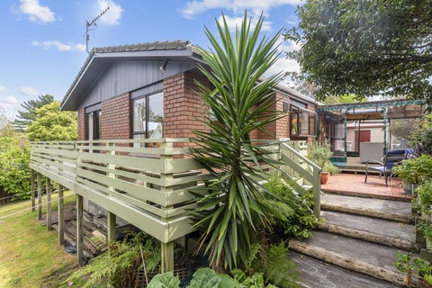 6 Pitoitoi Street, Otaihanga, Paraparaumu