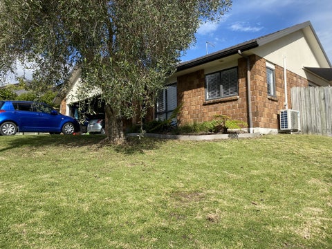 19 George Deane Place, Greenhithe, Auckland