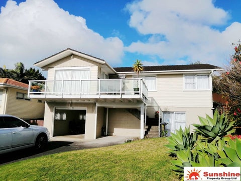 29 Galaxy Drive, Mairangi Bay, Auckland