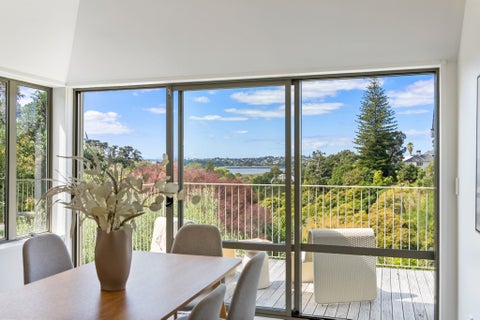 15 Laxon Terrace, Remuera, Auckland