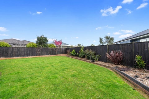 14 Malbec Place, Huapai, Kumeu