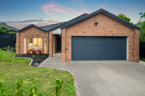 115 Kyle Road, Greenhithe, Auckland