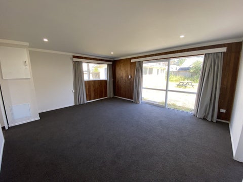 217 Manly Street, Paraparaumu Beach, Paraparaumu