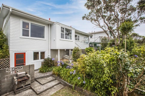 31 St Albans Avenue, Karori, Wellington