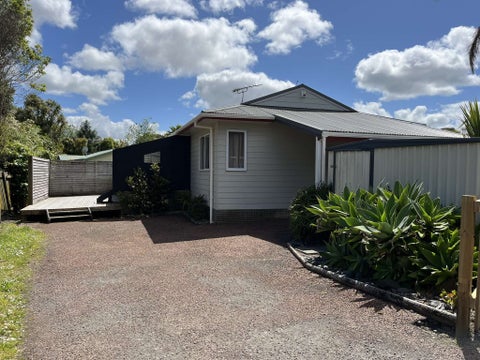 1/30 Candia Road, Swanson, Auckland