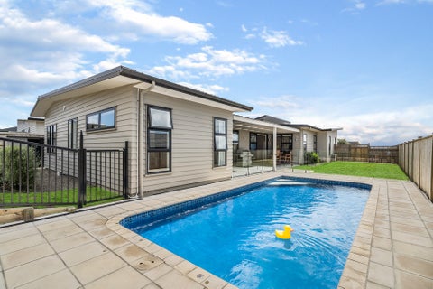 21 Mahutonga Avenue, Beachlands, Auckland