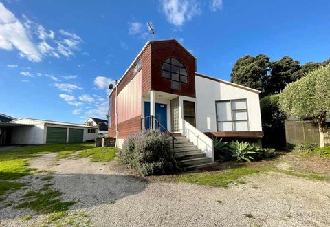 2/32 The Parade, Bucklands Beach, Auckland