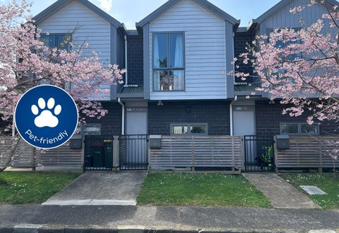 2/21 Moor Avenue, Te Atatu Peninsula, Auckland