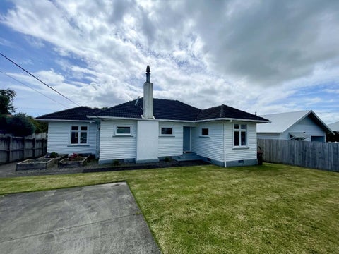 57 Paynters Avenue, Strandon, New Plymouth
