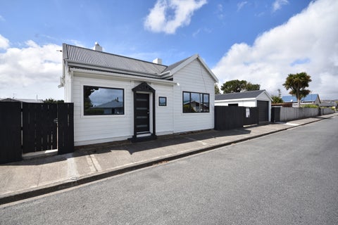 4 Cross Street, Milton