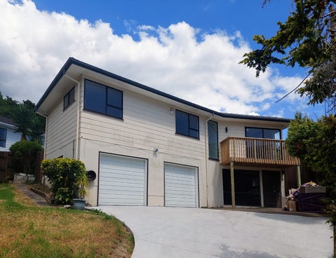 33 Aronia Way, Goodwood Heights, Auckland