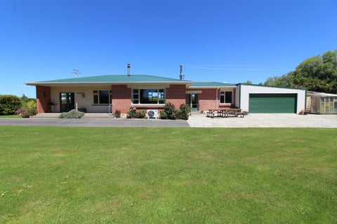 63 Winton-Hedgehope Highway, WINTON, Winton