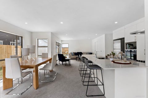 6 Aeronautic Road, Takanini, Auckland