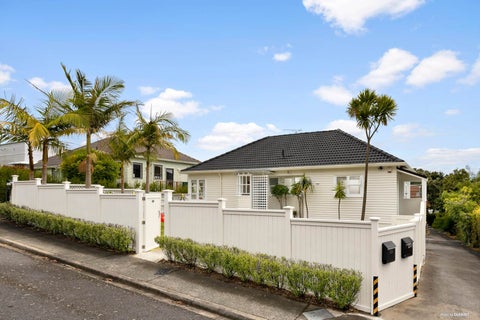 128 Riddell Road, Glendowie, Auckland