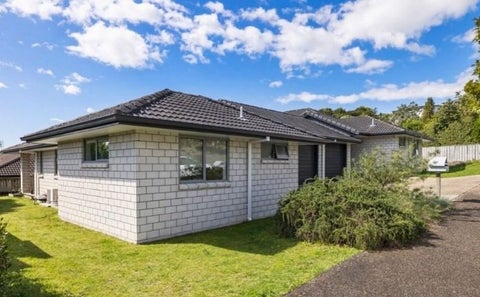 5 Caldera Crescent, Pyes Pa, Tauranga