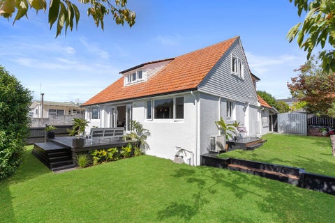 30B Batkin Road, New Windsor, Auckland