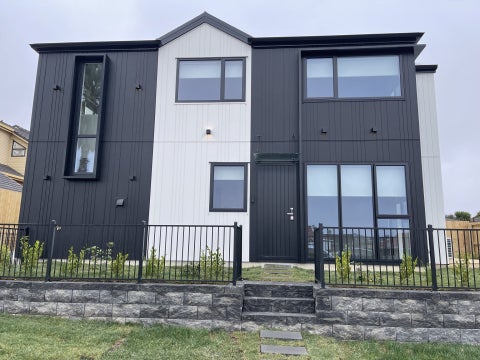 31 Booralee Avenue, Botany Downs, Auckland