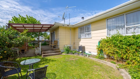 5 Baillie Crescent, Carterton