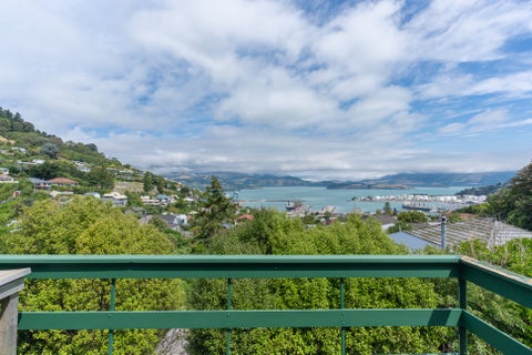 2/94 Oxford Street, Lyttelton, Lyttelton
