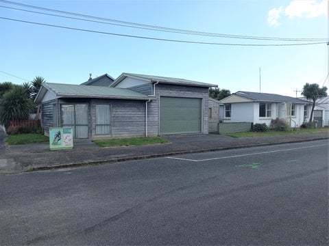 49 Russell Street, Westport, Westport