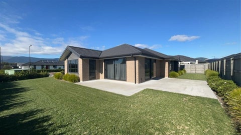 2 Woodley Road, Richmond, Richmond