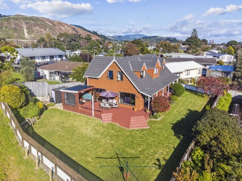 77 Aorangi Road, Paraparaumu