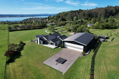 28 Te Moenga Park, Acacia Bay, Taupō