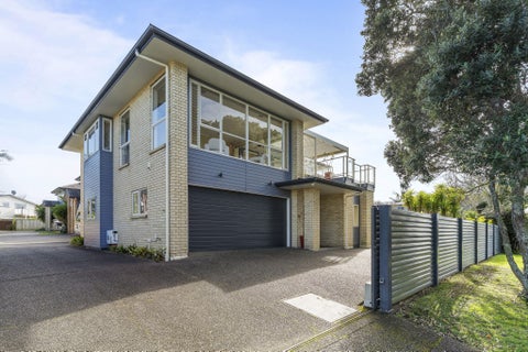 40A Waiake Street, Torbay, Auckland