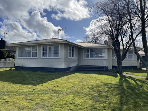 7 Viscount Place, West End, Palmerston North