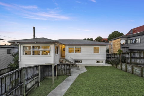 1/5 Woodall Place, Tōtara Vale, Auckland