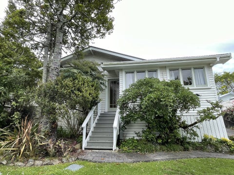 1/22 Ngataringa Road, Devonport, Auckland