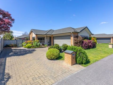 65 Kensington Drive, Taradale, Napier