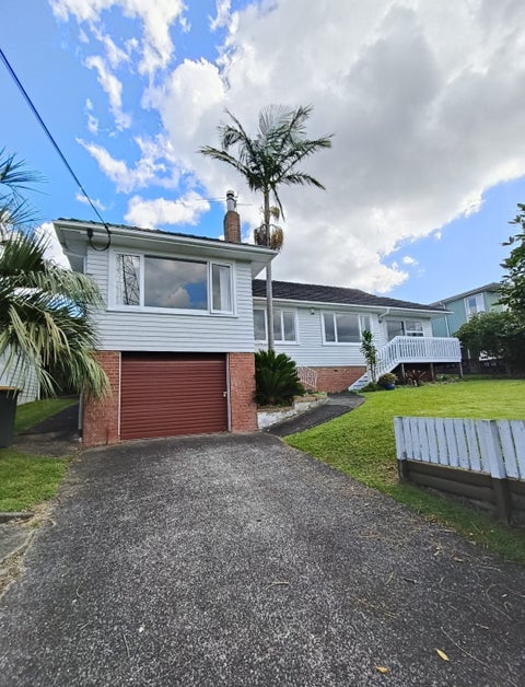 9 Wakeling Avenue, Te Atatu South, Auckland