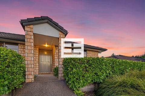 6 Barometer Way, Pyes Pa, Tauranga