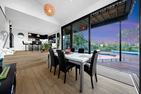 8 Aberdeen Road, Campbells Bay, Auckland