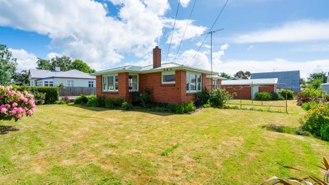 14 Cowper Street, Milton
