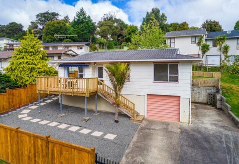 38 Simon Ellice Drive, Bayview, Auckland