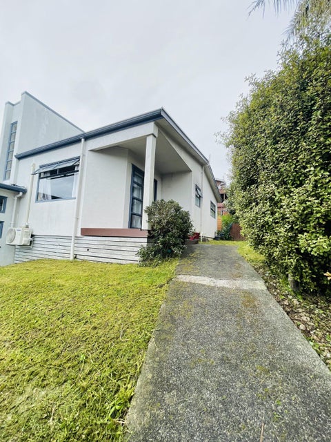 16 Glenreagh Place, Torbay, Auckland