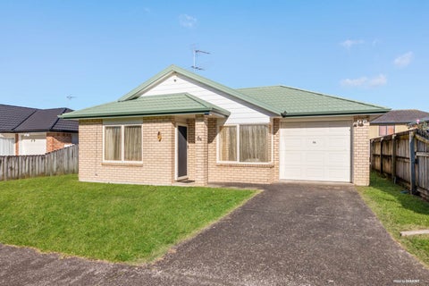 5A Charlenne Close, Ranui, Auckland