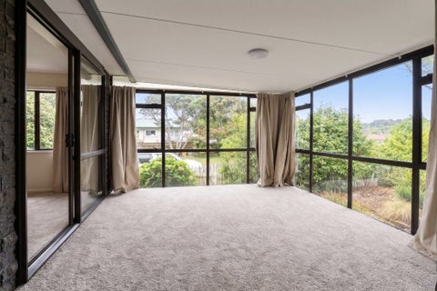 82 Seymour Road, Sunnyvale, Auckland