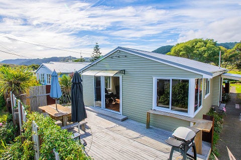 134 Tilley Road, Paekakariki