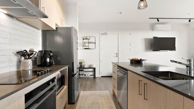 10/4161 Great North Road, Glen Eden, Auckland