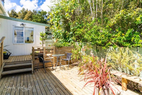 5A Whaka Street, Maungaturoto