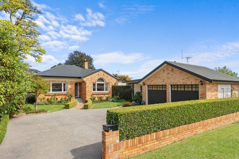 31 Casey Avenue, Fairfield, Hamilton